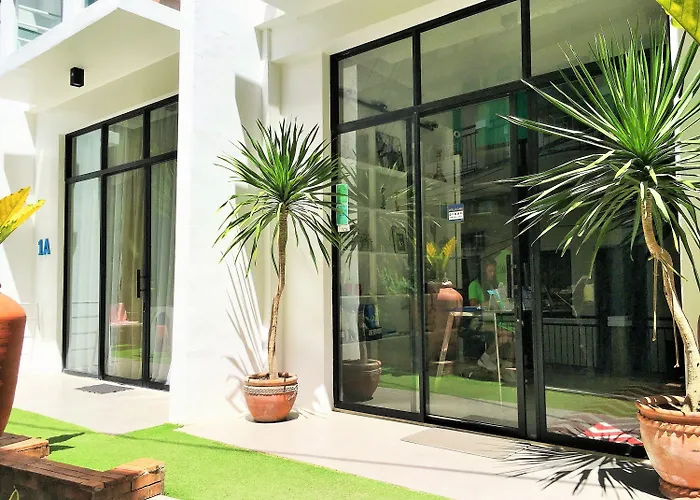 Luxx Boutique Boracay