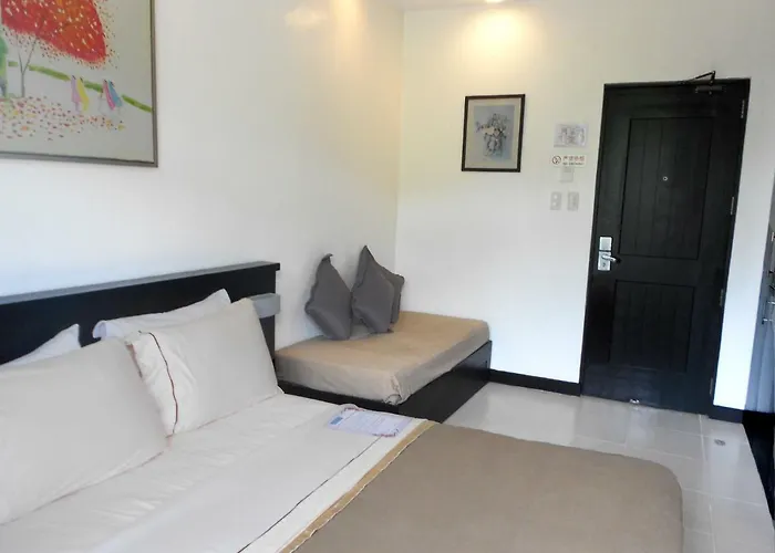 One Crescent Place Hotel